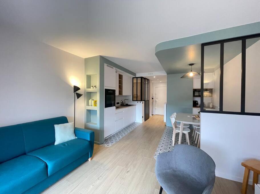 Quai Des Cordeliers, Balcon Et Vieille Ville Анси Экстерьер фото